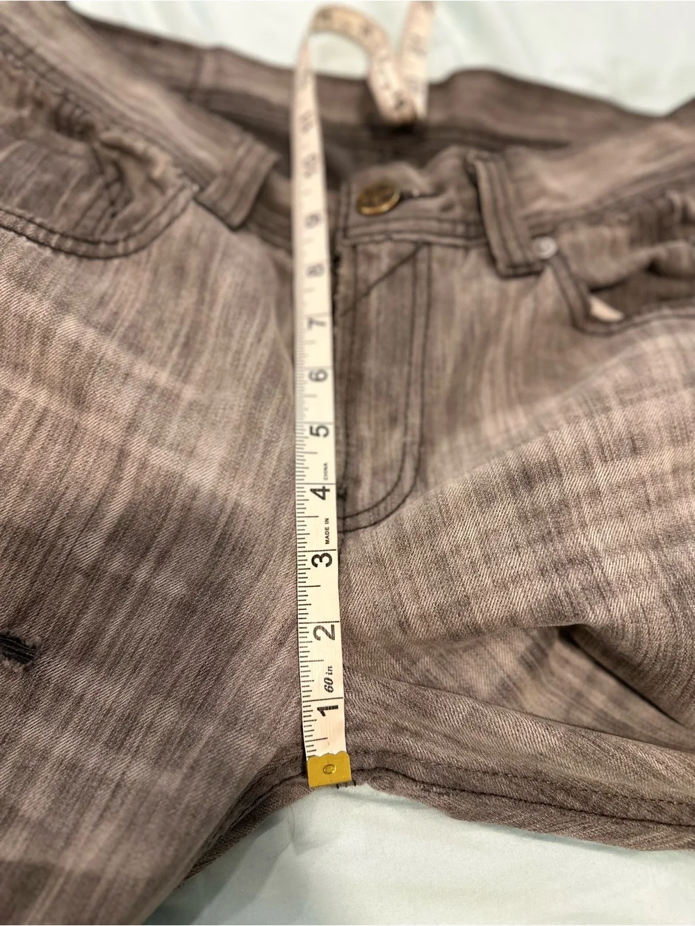 EUC Levis Y2K Engineered Streetwear Denim 5411 Grey Wash Jeans Twisted Leg 32x32